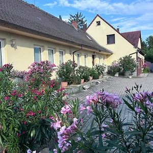  Lodge Seeland Deutschland