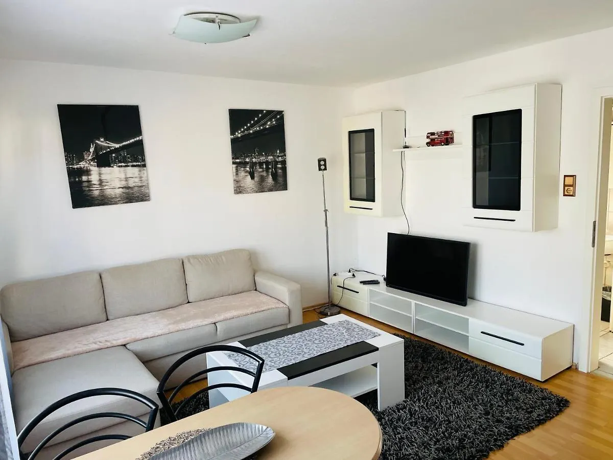Bei Daniel Am Dortmunder Flughafen Apartment Dortmund